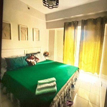 Mary'S Crib Cityland Prime Tagaytay With Free Wifi & Swimming Tagaytay City Buitenkant foto